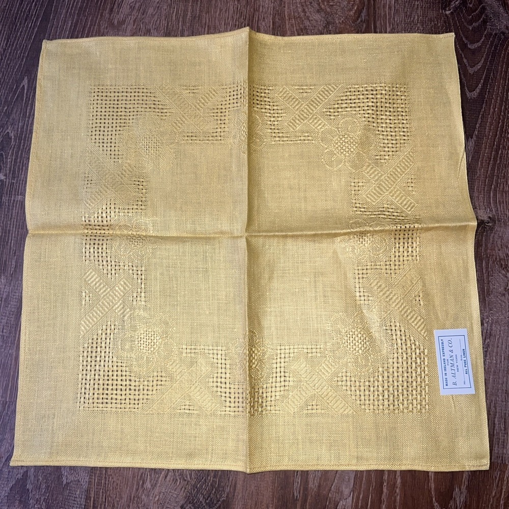 Vintage Irish linen  8 napkins made‎ for B. Altman & Co Yellow